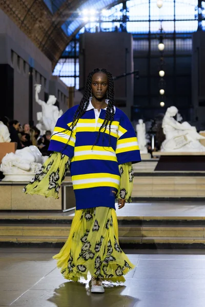 Look 36